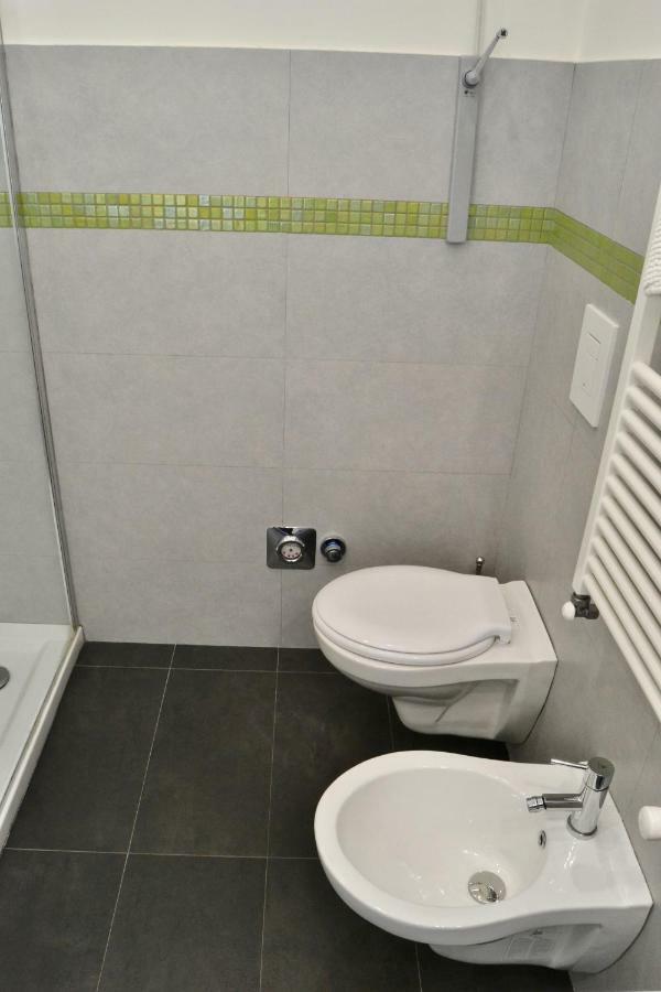 Apartamento Il Portico Di Saragozza Bolonia Exterior foto